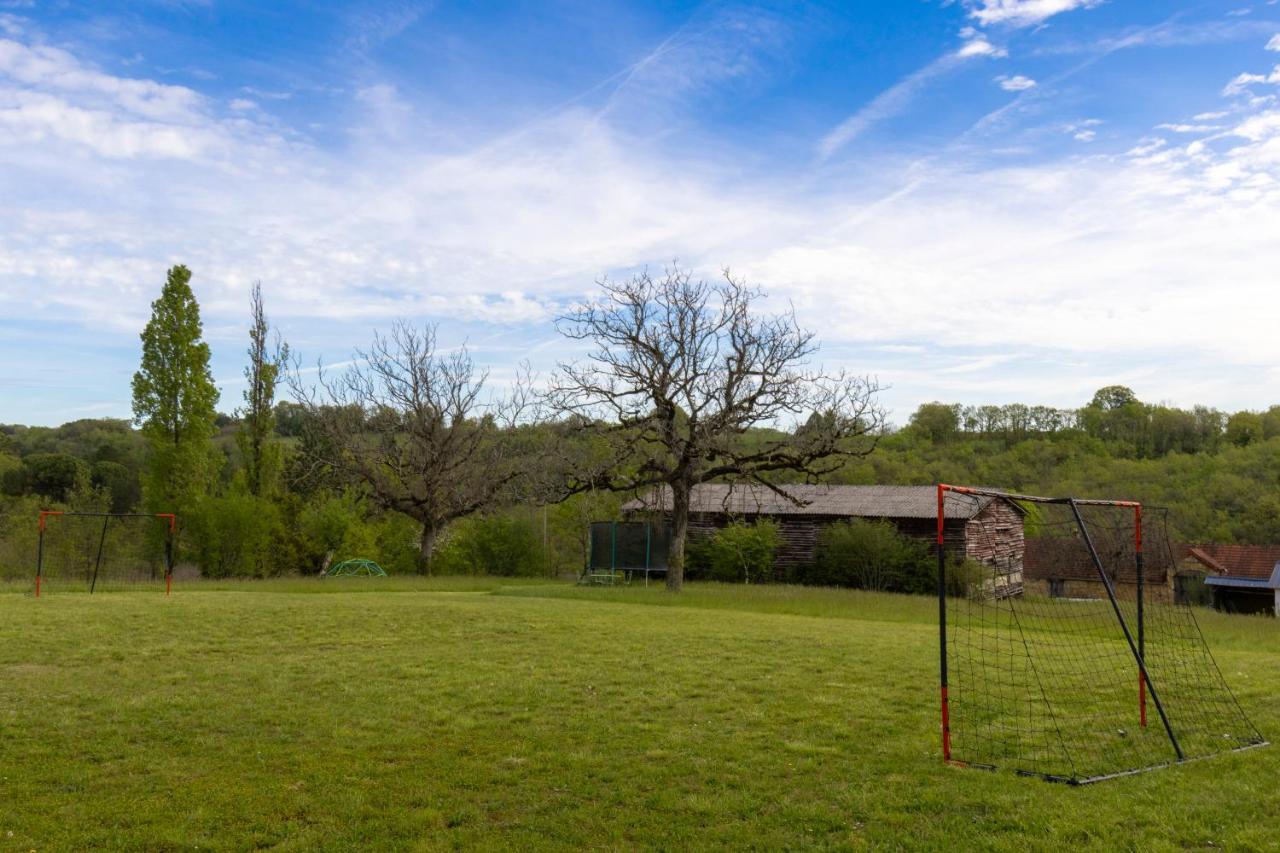 Maison typique périgourdine avec piscine Paulin Exterior foto